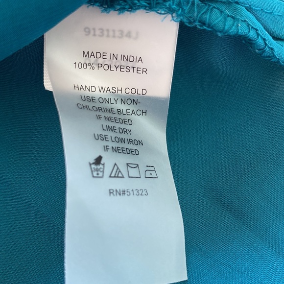 Vince Camuto Teal Waters Satin Tank Top Blouse - Picture 5 of 10